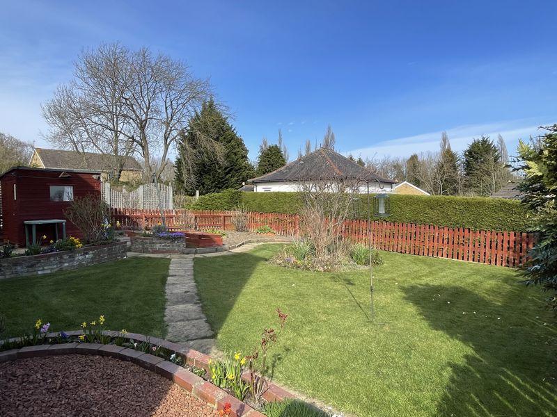 The Vale, StocktonOnTees, TS19 0XL 4 bed detached house £260,000