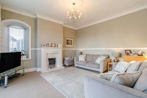 139 Church Avenue, Leeds, LS6 4JT