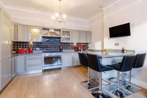 139 Church Avenue, Leeds, LS6 4JT