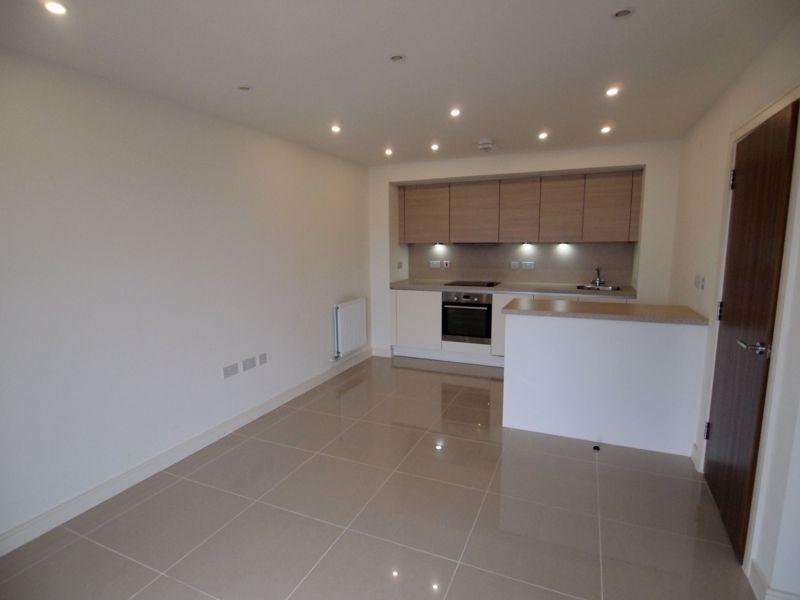 Crested Court, Shearwater Drive, Hendon Waterside, Welsh Harp, London