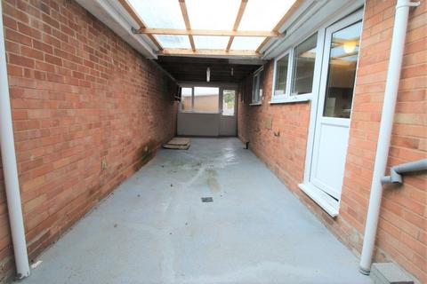 27 Bushfield Road, Albrighton, Wolverhampton, WV7 3PL