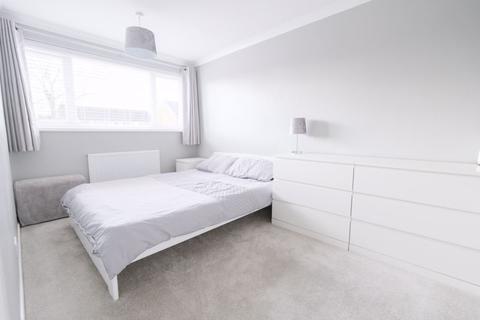 33 Maxholm Road, Sutton Coldfield, B74 3SU