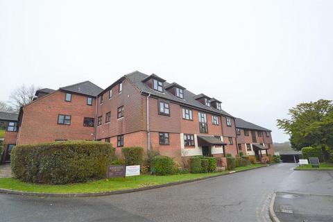 2 bedroom flat to rent, Mansell Close, Bexhill on Sea, East Sussex, TN39 4XD