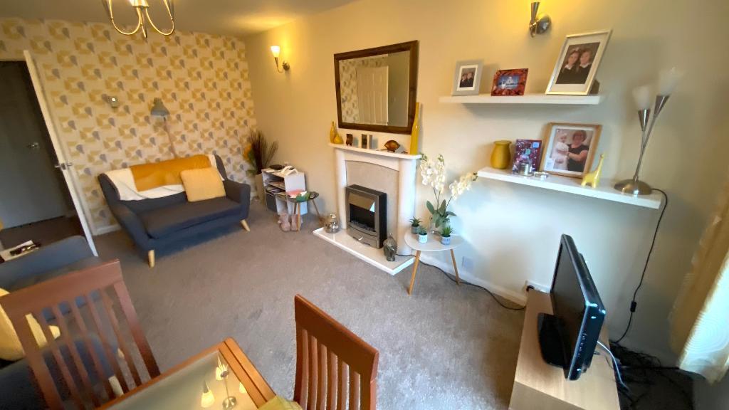 Stockport Road West, Bredbury, Stockport, Cheshire, SK6 2EE 1 bed