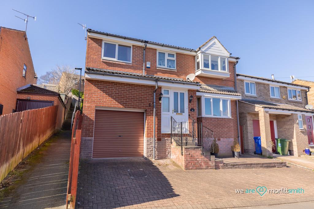 Little Matlock Gardens, Stannington, S6 6FW Viewing Essential 4 bed
