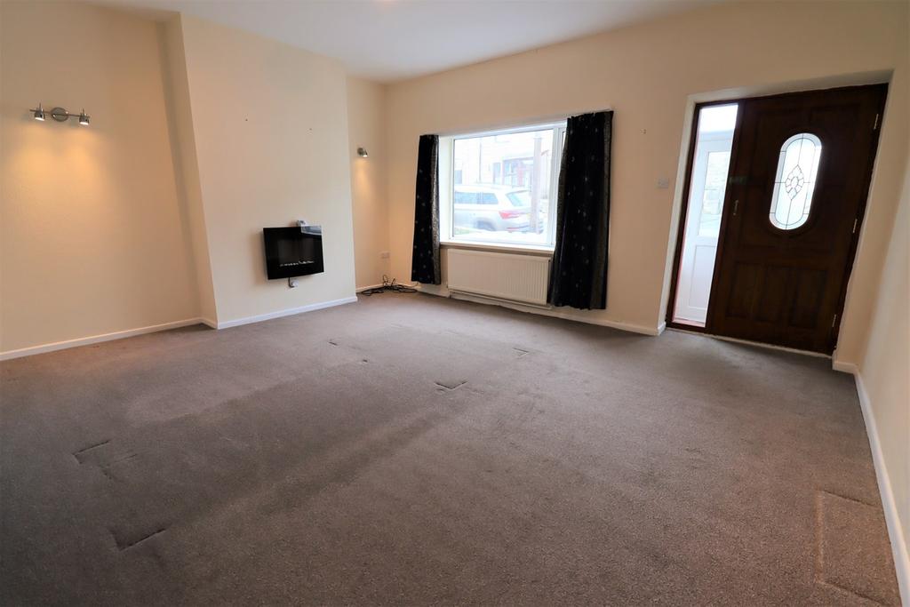 Lower Rook Street, Barnoldswick, BB18 3 bed terraced house £144,950