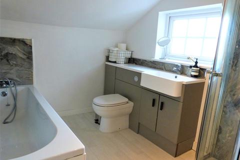 25 Greenfield Street, Waltham Abbey, EN9 1HJ