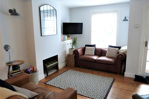 25 Greenfield Street, Waltham Abbey, EN9 1HJ