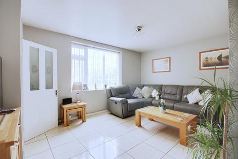 75 Fulbrook Lane, South Ockendon, RM15 5JZ