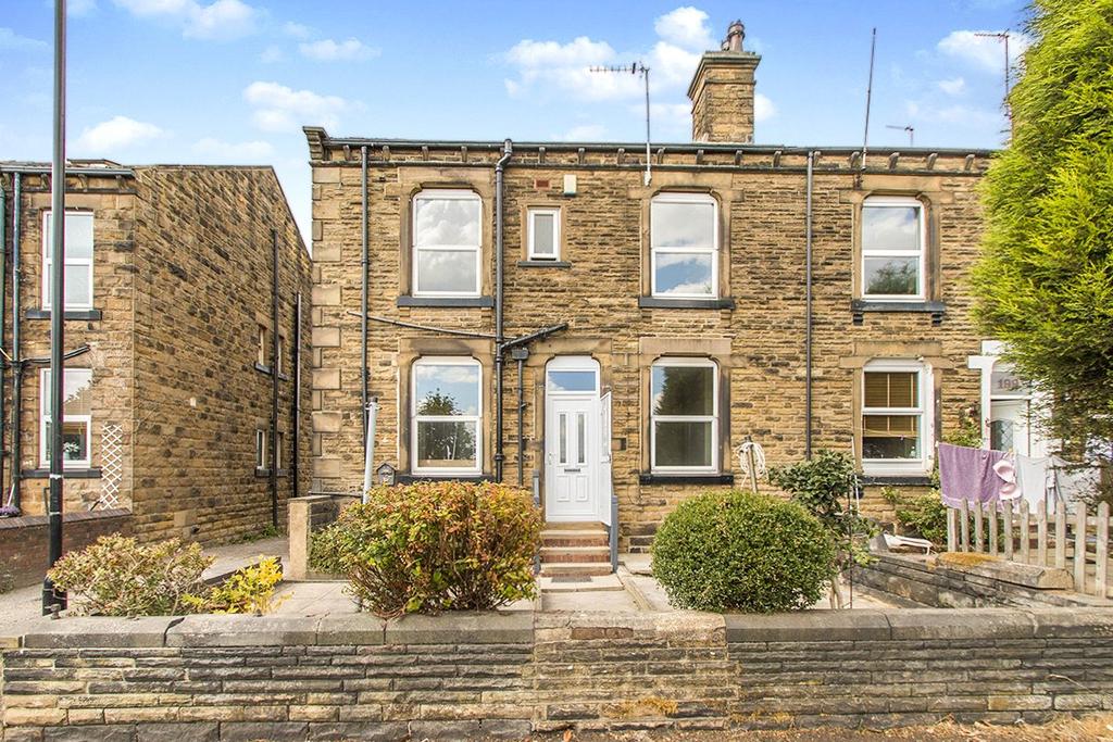 Fountain Street, Morley, Leeds 2 bed terraced house £695 pcm (£160 pw)