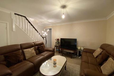 57 Cuxton Road, Rochester, ME2 2BZ