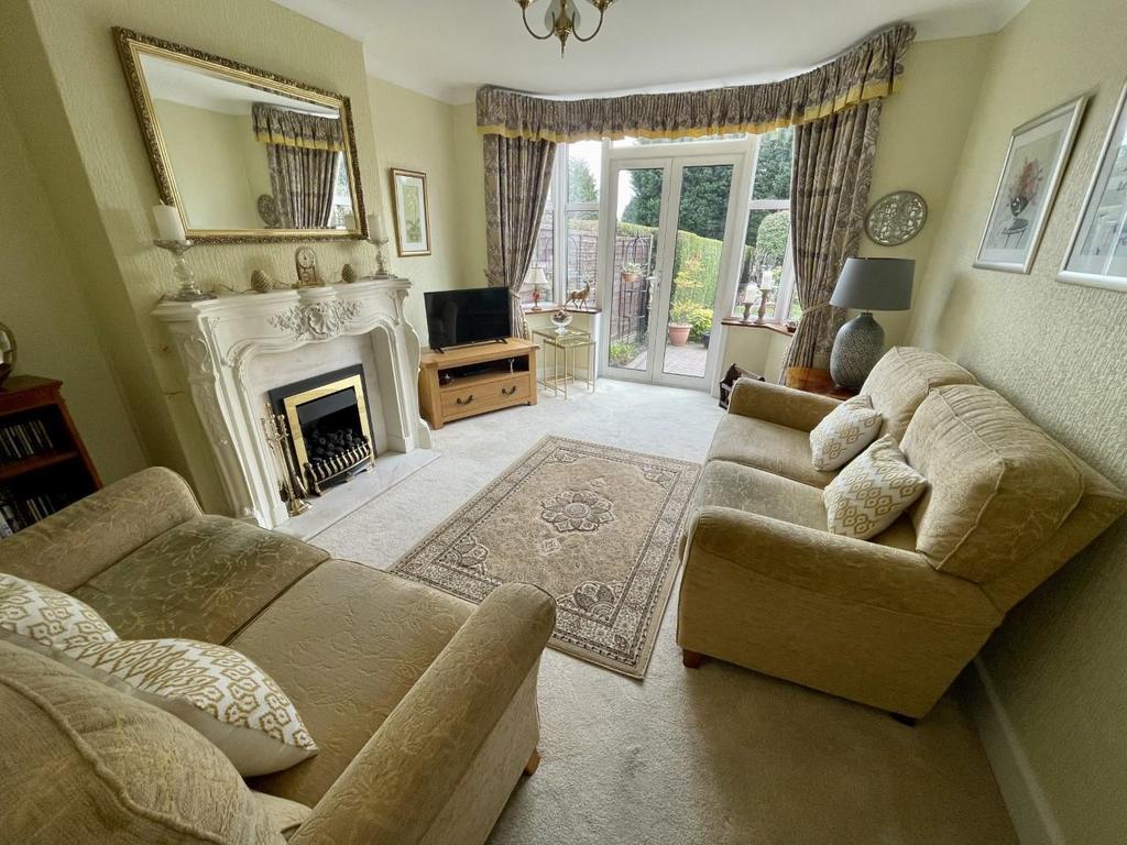 Keswick Road, Solihull 3 bed semidetached house £380,000