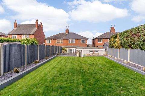 15 Forest Road, Mansfield, NG18 4BY