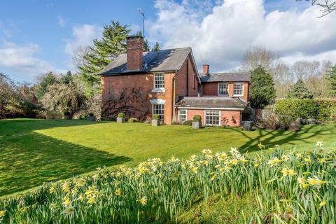 Coombe Cottage, 56 Alcester Road, Finstall, Bromsgrove, B60 1EW