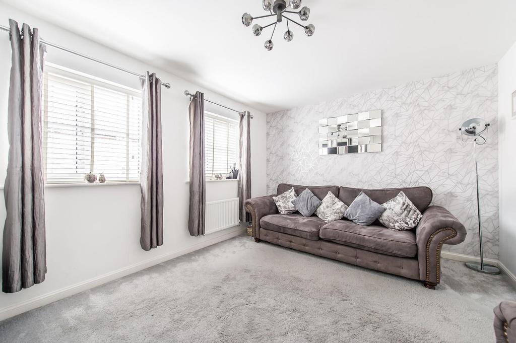 Lounge/Bedroom