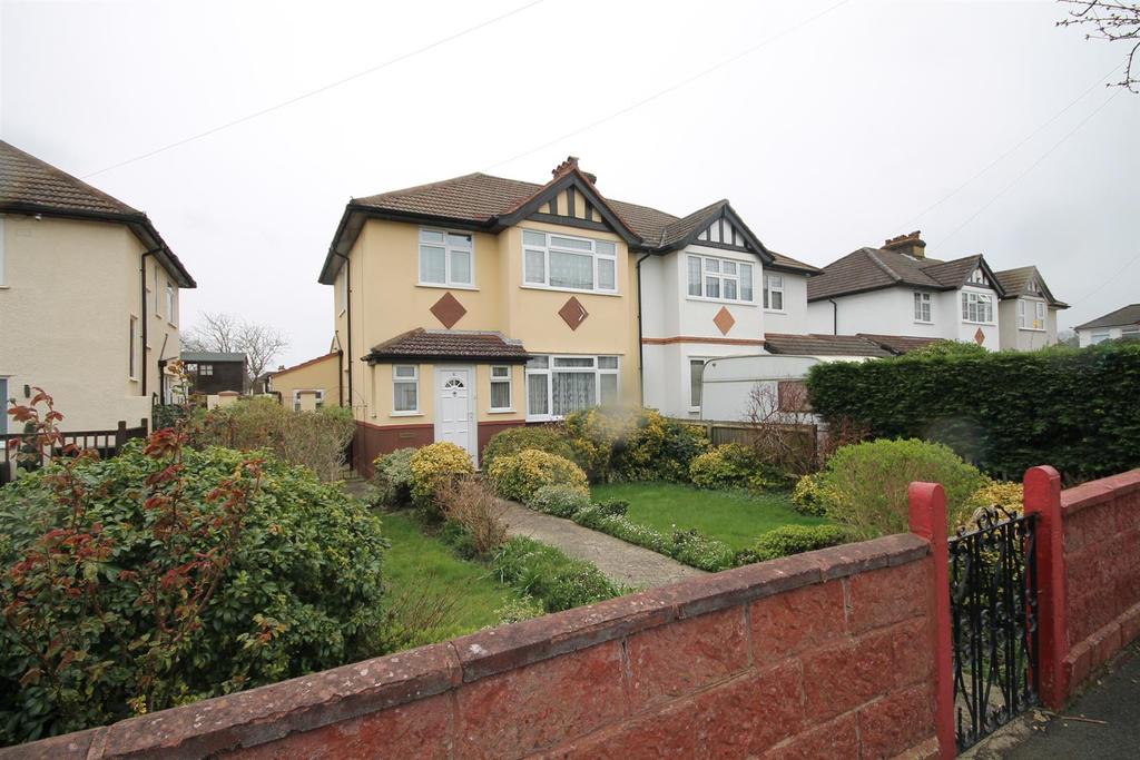 Kingsley Avenue, Sutton 3 bed semidetached house £550,000