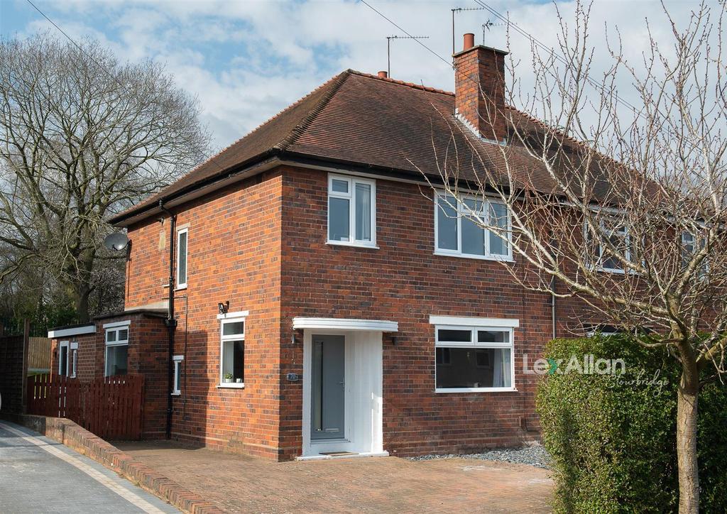 Caslon Crescent, Stourbridge 3 bed house £265,000