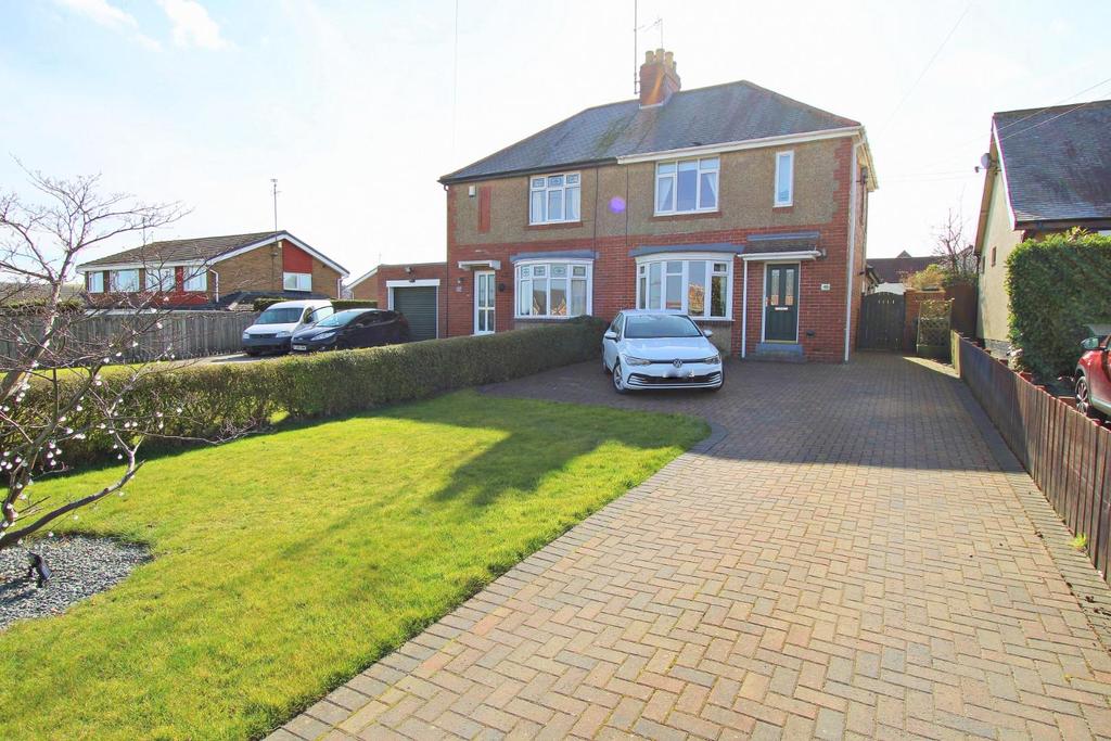 Cross Lane, Sacriston, Durham 3 bed semidetached house £199,995