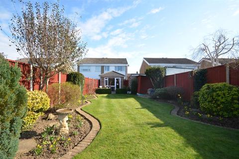 10 Bloomfield Drive, Shefford, SG17 5BU