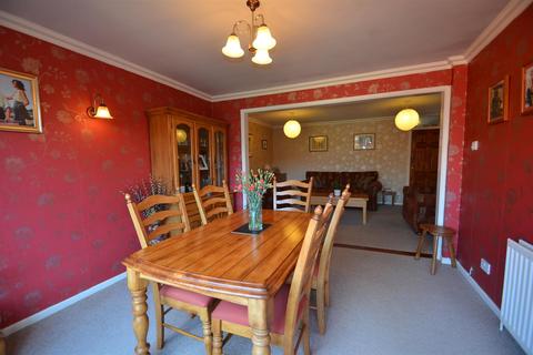 10 Bloomfield Drive, Shefford, SG17 5BU