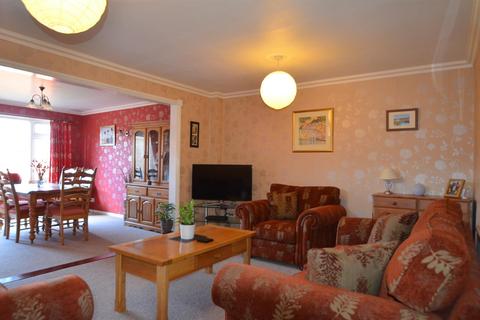 10 Bloomfield Drive, Shefford, SG17 5BU