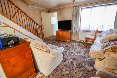 55 Peacocks, Harlow, CM19 5NY