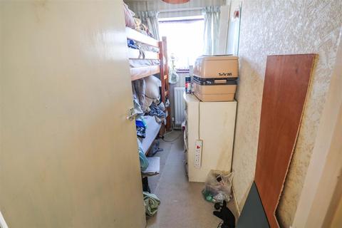 55 Peacocks, Harlow, CM19 5NY