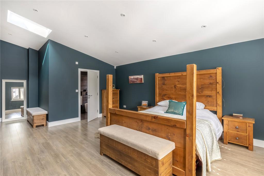 Principal Bedroom