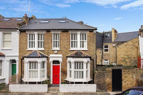 89 Biscay Road, London, W6 8JW