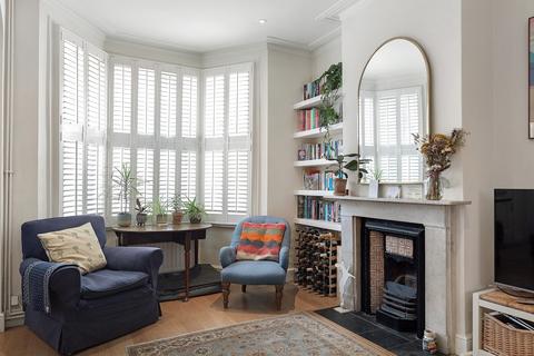 89 Biscay Road, London, W6 8JW