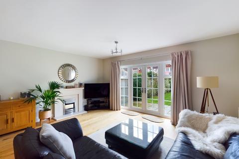 3 bedroom semi-detached house for sale, Bridge Road, Chertsey, Surrey, KT16