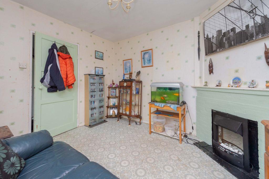 Clive Road, Shrewsbury SY2 5QY 4 bed terraced house for sale £190,000