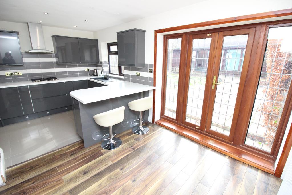 Breakfast Room