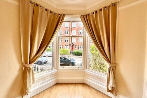 2 bedroom flat to rent, Airlie Street, Hyndland, Glasgow, G12