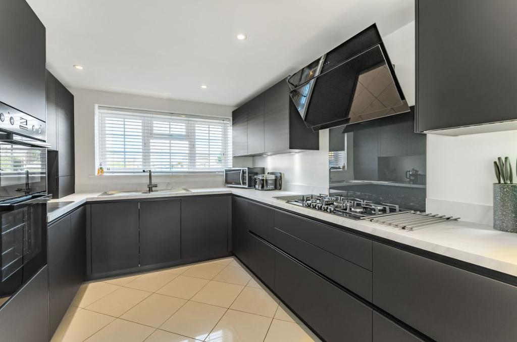 Lovell Road, Bedford 3 bed semidetached house £425,000