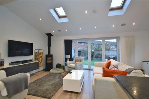 23 Havisham Close, Lostock, Bolton, BL6 4EN