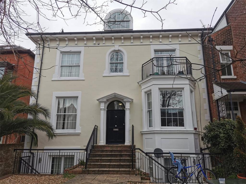 Wilson Grove, Southsea, PO5 2 bed apartment £895 pcm (£207 pw)
