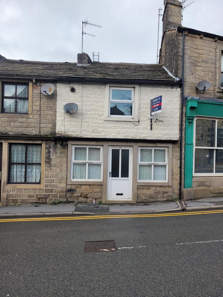 Church Street, Barnoldswick BB18 1 bed flat £400 pcm (£92 pw)