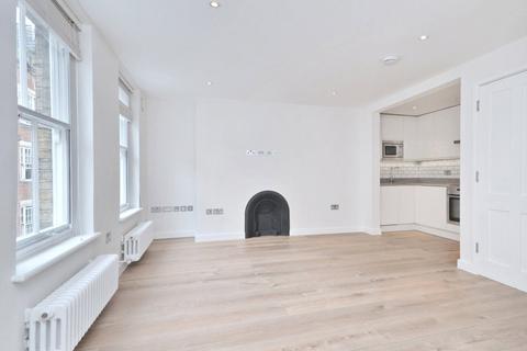 Studio to rent, New Row, Covent Garden, WC2N