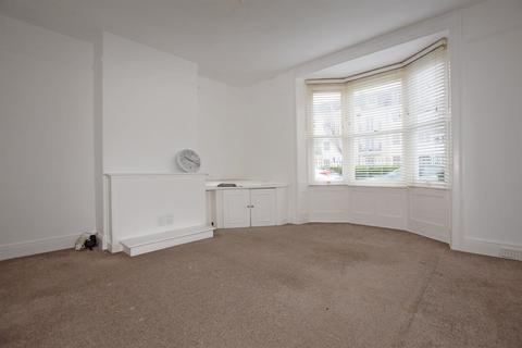 3 bedroom terraced house to rent, The Steyne, Bognor Regis, PO21