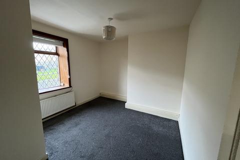 2 bedroom cottage to rent, Mount Pleasant, Denholme BD13