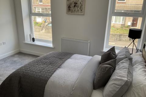 5 bedroom terraced house to rent - Norfolk Street, Swansea SA1