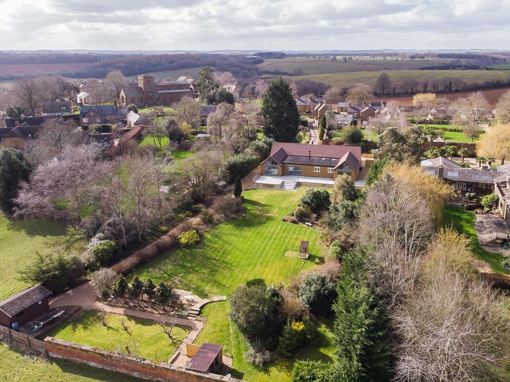 Hornton Lane, Horley, Banbury, OX15 4 bed bungalow
