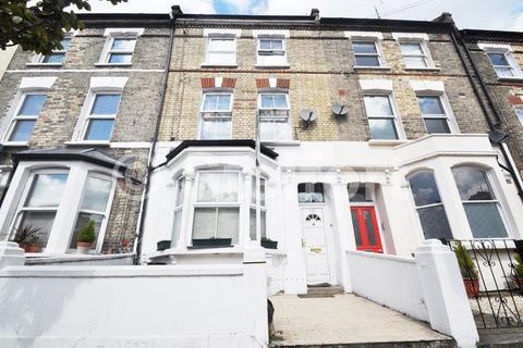 5 bedroom terraced house for sale, Gillespie Road, London, N5