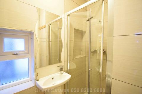 undefined, Clovelly Ave, Colindale