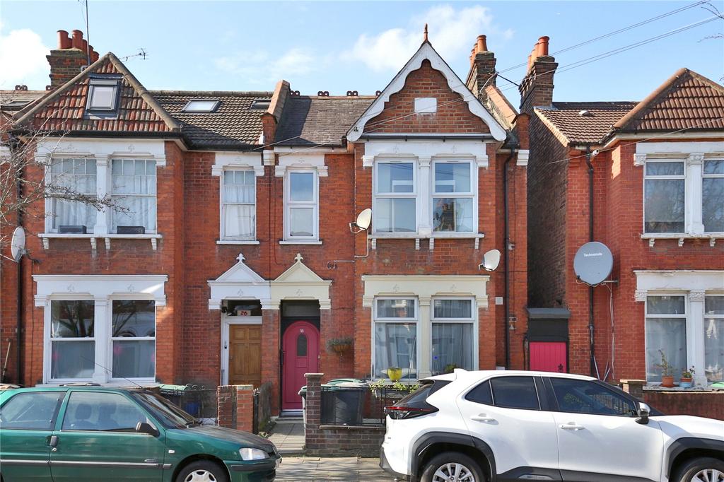Broadwater Road, London, N17 1 bed apartment £375,000