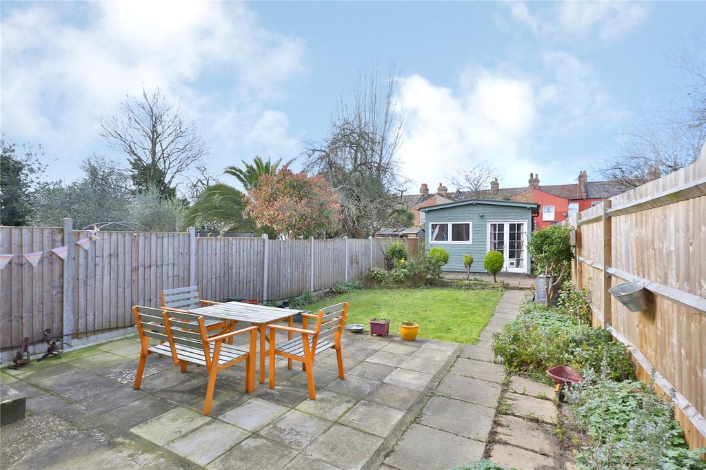 Broadwater Road, London, N17 1 bed apartment £375,000