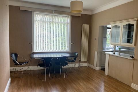 149 Mayo Avenue, Bradford, BD5 8HT