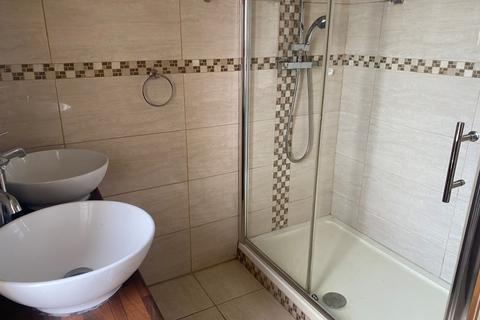 149 Mayo Avenue, Bradford, BD5 8HT