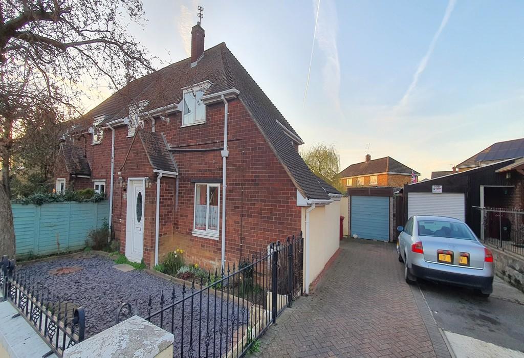 Manby Road, Scunthorpe, DN17 2JN 3 bed semidetached house £125,000